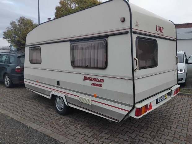 LMC 430 Lakkocsi Teleptsre Zuhany Wc Elstor 