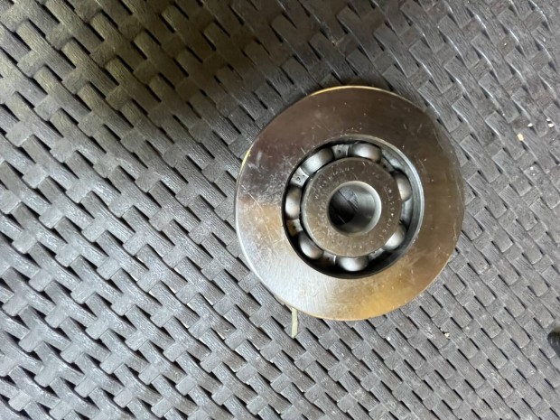LR306 Kah 01 csapagy