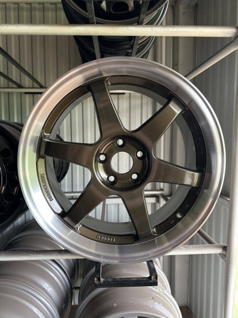LTA Monoblock design japán alufelni 19"