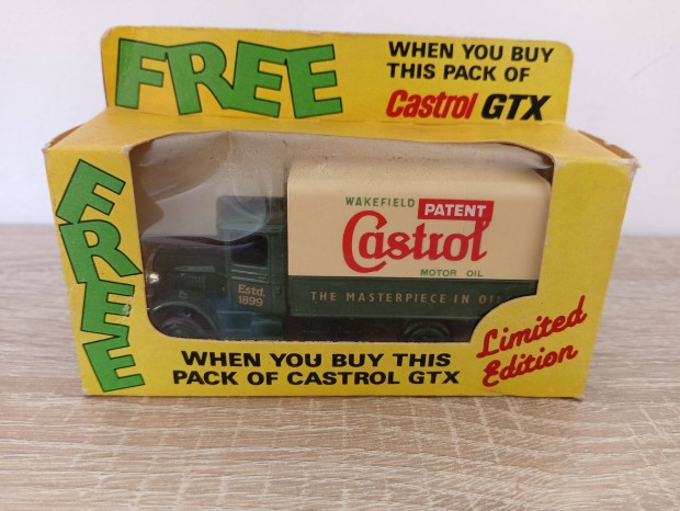 LTD edition Lledo Castrol Gtx Wakefield van