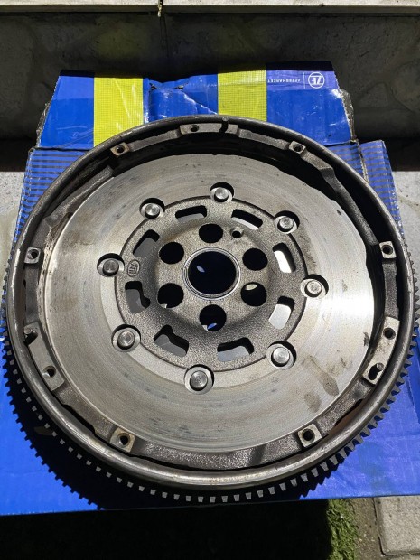 LUK Lendker�k Kuplung Szett 415025010