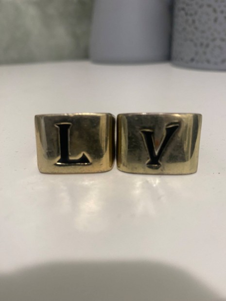 LV Louis Vuitton szilus arany szin designer gyr