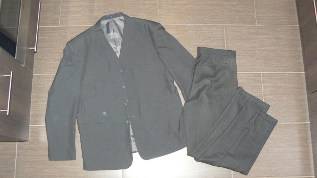 L&J Tailor 60-as (XXL) sötétszürke öltöny Hibátlan!