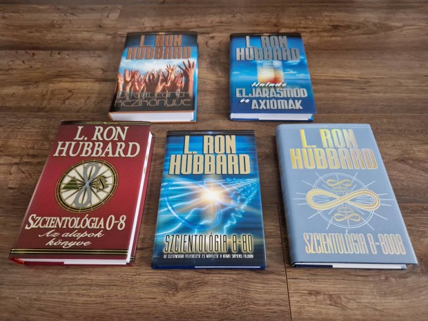 L. Ron Hubbard knyvcsomag (5 db)