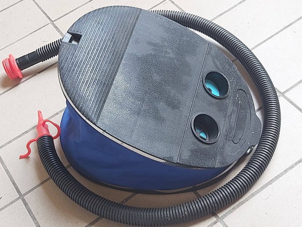 Lábpumpa, pumpa, kék