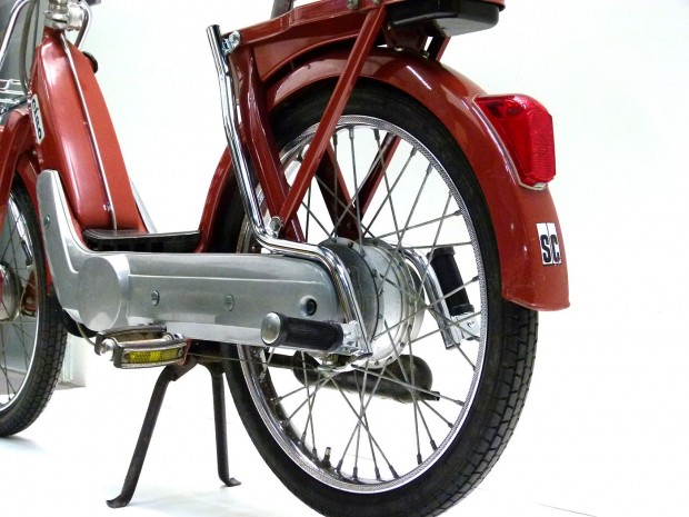 Lbtartk htul Moto Nostra Piaggio Ciao krmozott