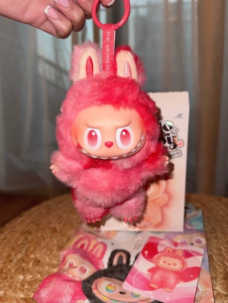 Labubu Big into Energy Love