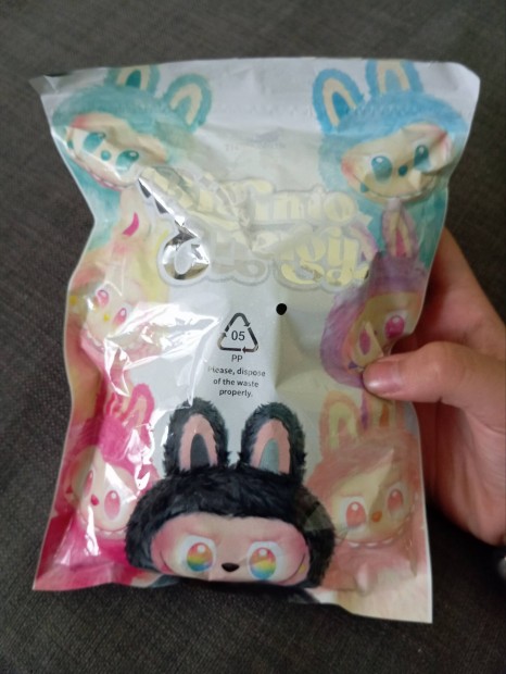 Labubu blindbag
