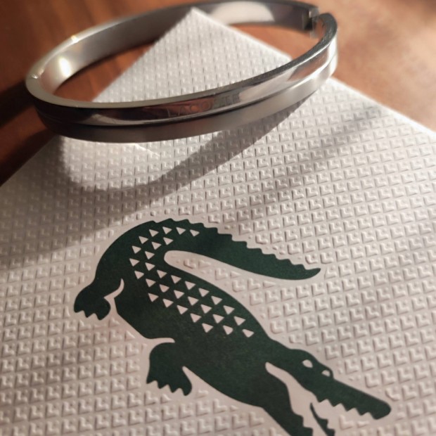 Lacoste karkt 