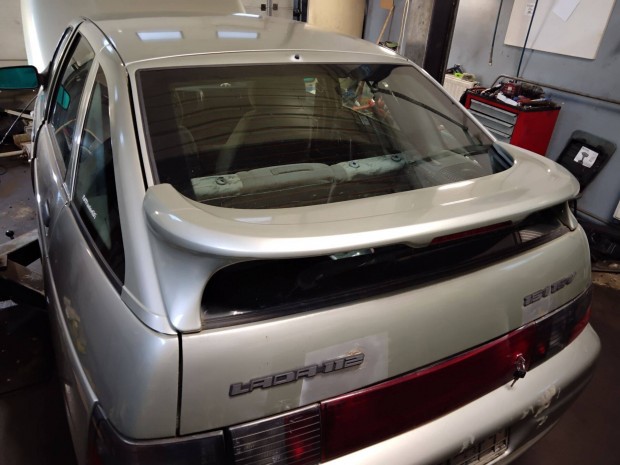 Lada 112 1.6 16V csomagtérajtó spoiler