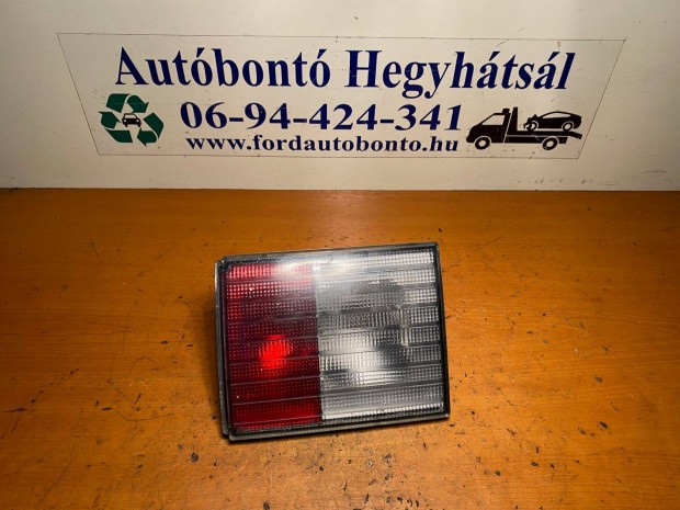 Lada 112 1.6 16V jobb hátsó belső lámpa