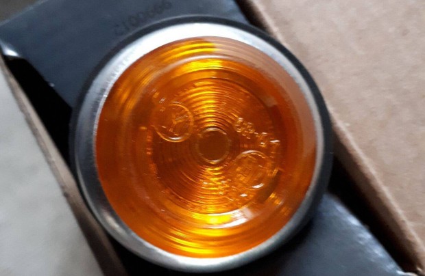 Lada 1200 oldal irányjelző eladó !