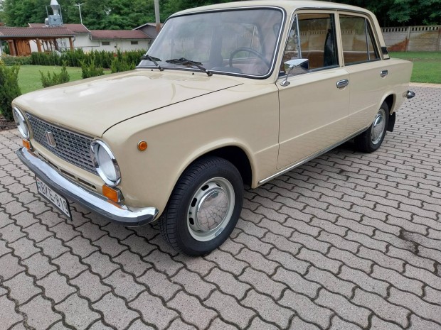 Lada 1300 .....