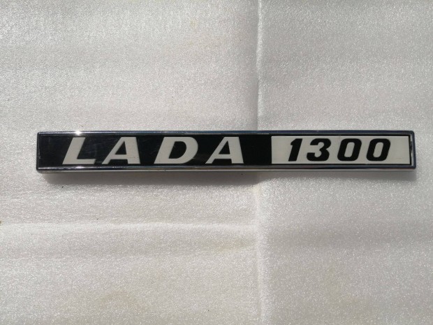 Lada 1300 felirat emblma j