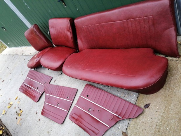 Lada 2101 zsiguli bordó ülés garnitúra plusz kárpit
