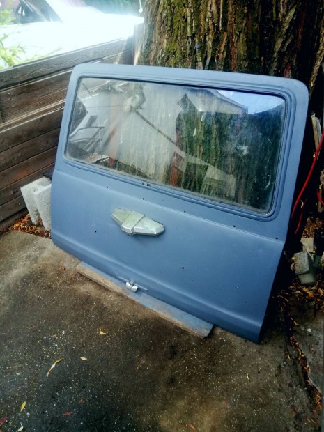 Lada 2102-es kombi hátsó ajtó