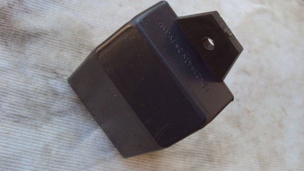 Lada 2104-2105- Niva irnyjelz rel 5 lb