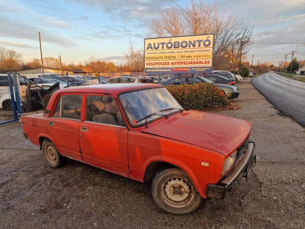 Lada 2105 1500 5SEB Vlt Lncos Kiprblhat J Motor Vlt Diffi