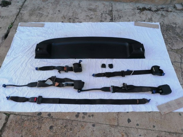 Lada 2105 �s 07 eredeti gy�ri �jszer� h�ts� automata �vek + kalaptart�