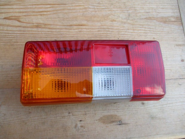 Lada 2105 gy�ri (CCCP) �j h�ts�l�mpa, bal old