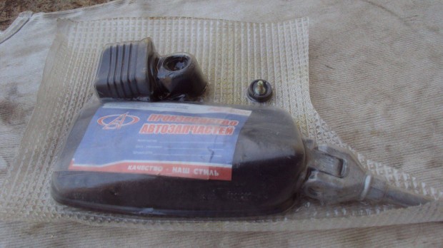 Lada 2105 jobb k�ls� t�k�r