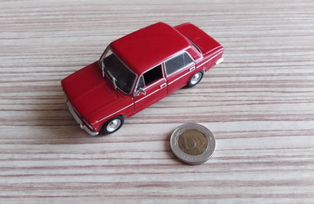 Lada 2106 1500 (1:43) fm modell.