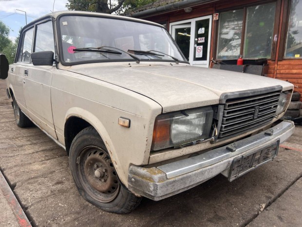 Lada 2107 1.5i (1994) 21033 Alkatrészek #M2572