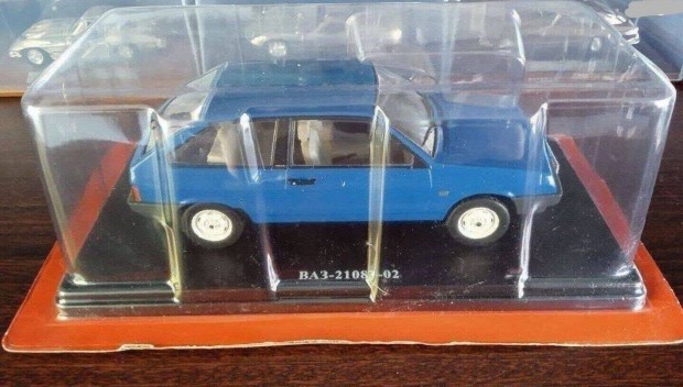 Lada 21083-02 kisauto modell 1/24 Eladó