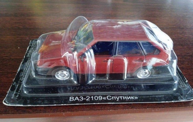 Lada 2109 kisauto modellek 1/43 Elad