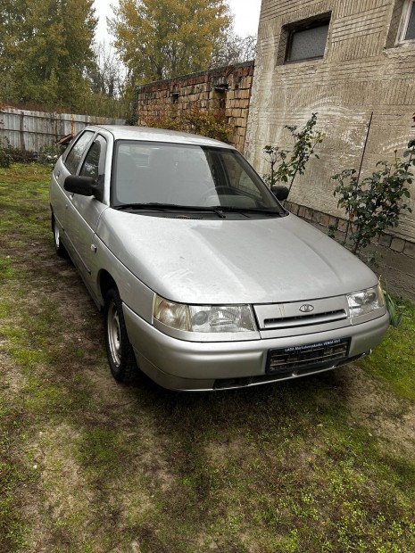 Lada 2112 bontdik