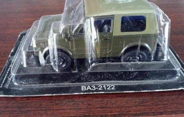 Lada 2122 katonai "j Niva" kisauto modell 1/43 Elad