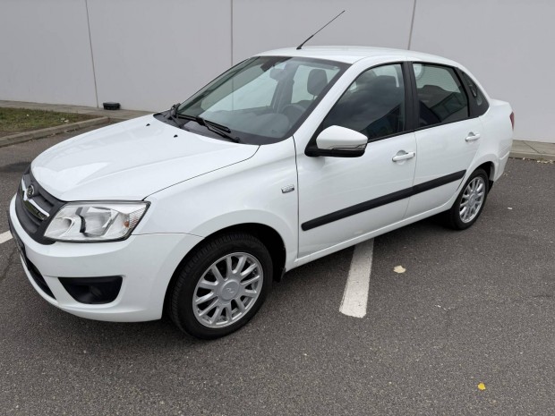 Lada Granta Sedan 1.6 Lux full felszerelt