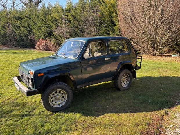 Lada Niva 1.7i