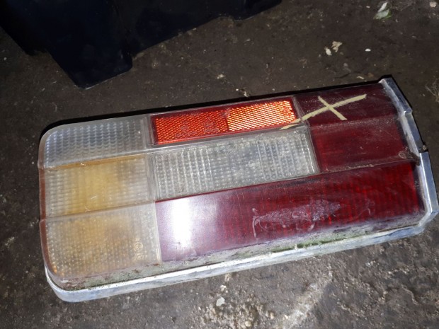 Lada Niva Bal H�ts� L�mpa