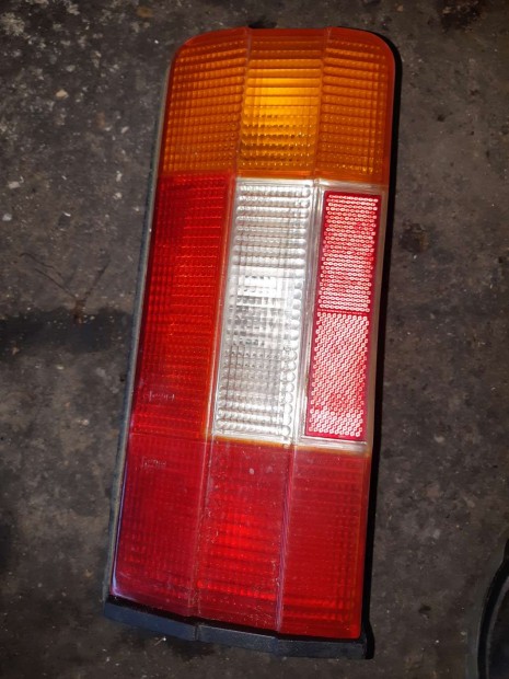 Lada Niva Bal H�ts� L�mpa