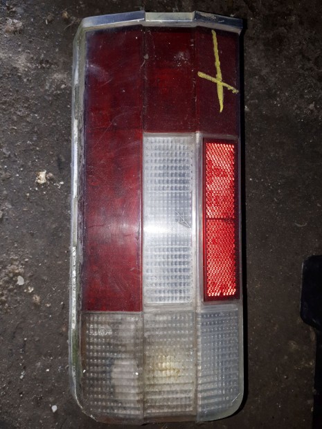 Lada Niva Jobb H�ts� L�mpa