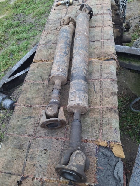 Lada Niva Kard�n els� h�ts� 