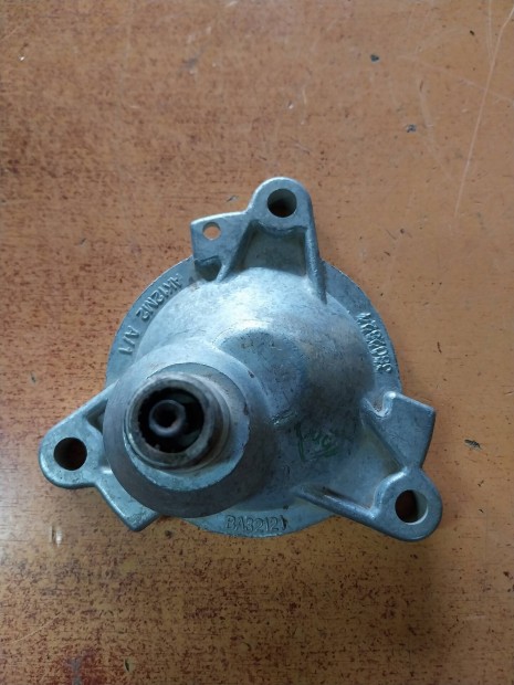 Lada Niva Kilom�ter meghajt�