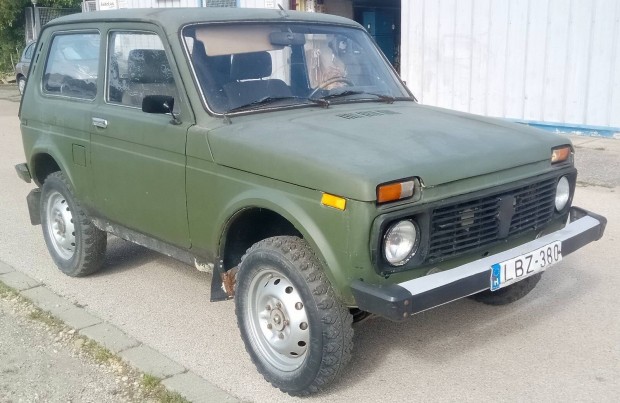 Lada Niva elad