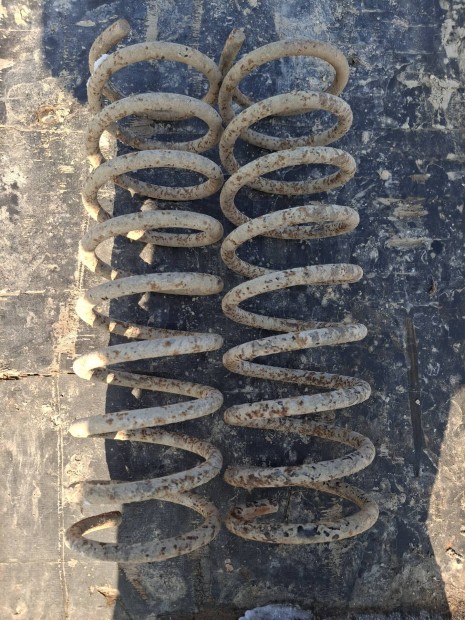 Lada Niva h�ts� rug� 