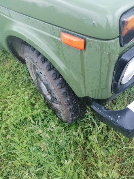 Lada Niva terep aut