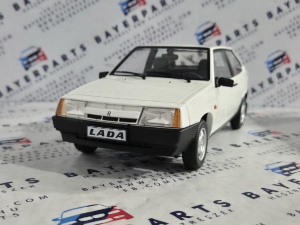 Lada Samara 2108 -  Premium Scale Models - 1:18