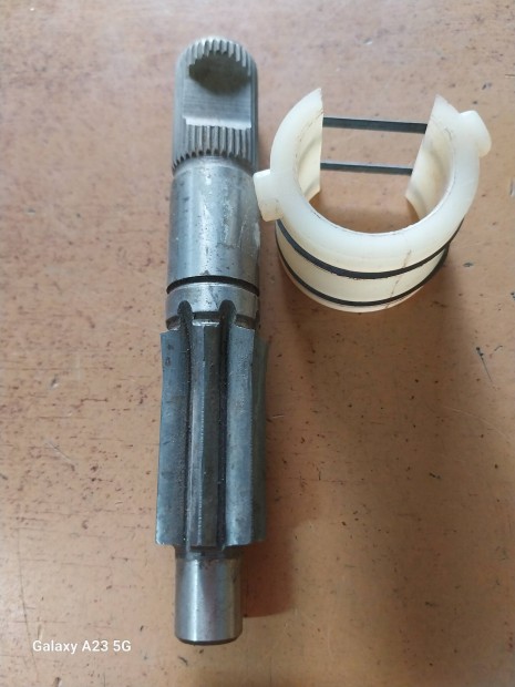 Lada Samara Korm�nym� Tengely Perselyel