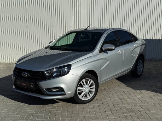 Lada Vesta 1.6 Lux Navi.Kamera.PDC.Ülésfűtés.DI...