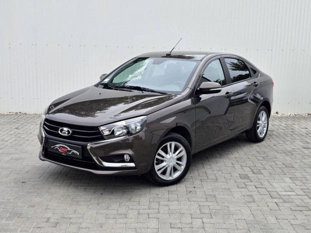 Lada Vesta 1.6 Lux (Automata) Navi.Kamera.PDC.Ü...
