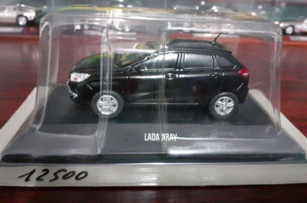 Lada Xray kisauto modell 1/43 Eladó