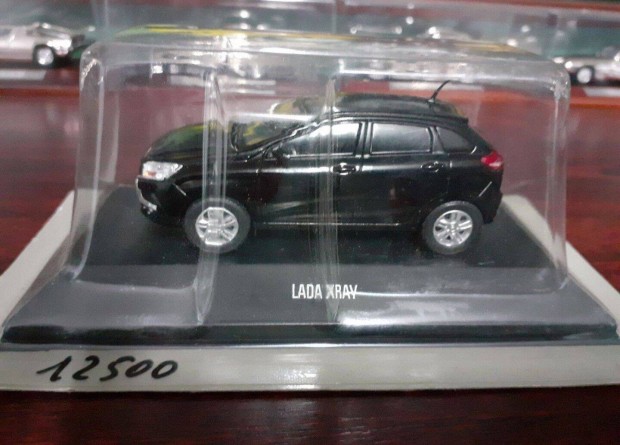 Lada Xray kisauto modell 1/43 Elad