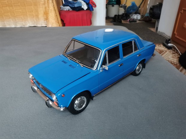 Lada / Vaz 2101 1:8 elad