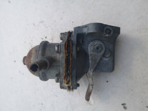 Lada, zsiguli ac, tápszivattyú.