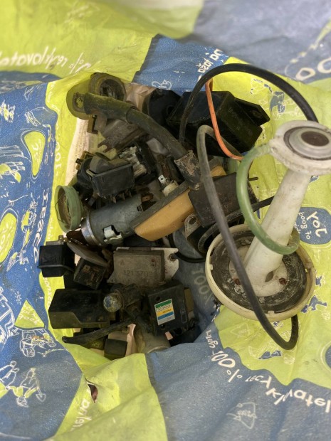 Lada elektromos dolgok